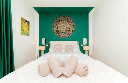 Carabanchel Apartamento | Aurora Stays by Charming - Parking gratis, Piscina