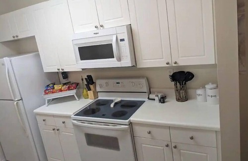Auburn Condominio | AUsome Auburn Condo 2b/2b