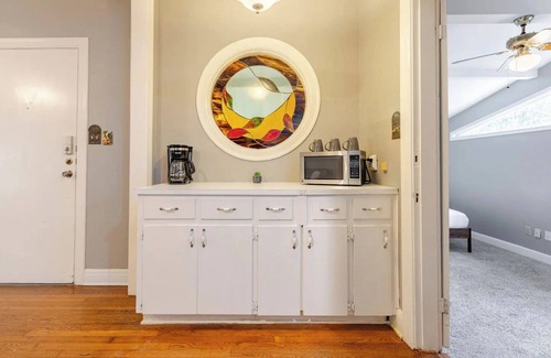 Cherrywood Casa | Austin Charm: 2Bed/2Ba/Flex Bungalow with office and deck. Central to Everything