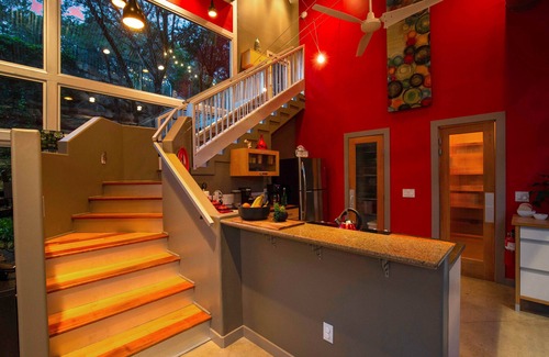Apache Shores Casa | Austin Glass House-As Seen on TV and Two Movies