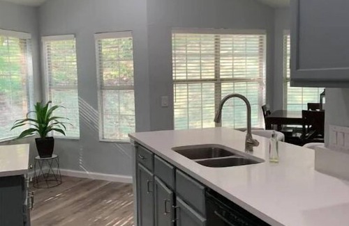 East Riverside - Oltorf Casa | Austin Home