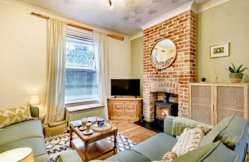 Hopton Casa | Austin Terrace