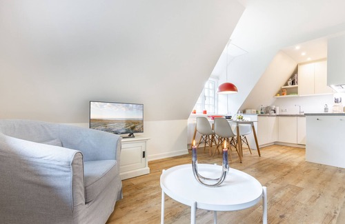 Keitum Apartamento | Auszeit im Takerhof - Ferienwohnung in Wunderschöner Südlage in Keitum