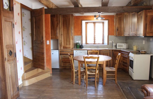 Lassouts Casa | Autentic and picturesque Gite de la Tambourde. Overnight stays on request.