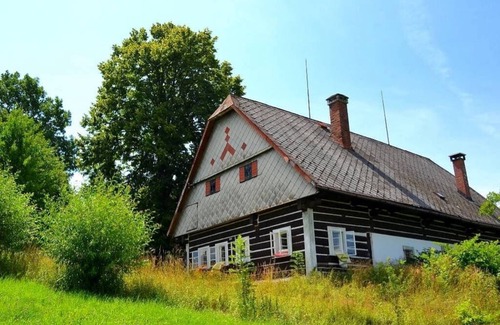 Kostalov Cabina | Autentická horská chalupa ze 17. století s vnitřním dvorem - Kundratice