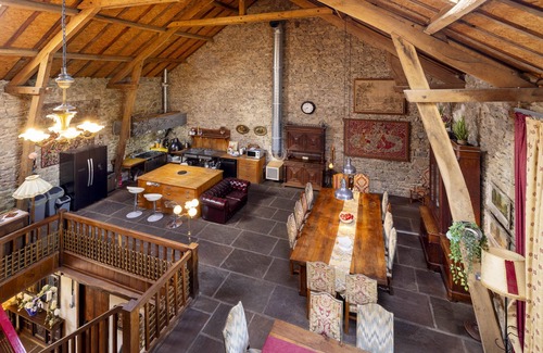 Gouttieres Casa | Authentic 100 year old barn, indoor pool