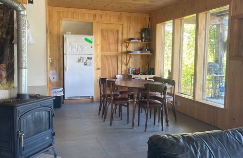 Juneau Cabina | Authentic Alaska Wilderness Adventure
