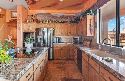 Rio Verde Foothills Casa | Authentic and Luxurious Arizona Ranch House