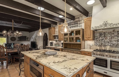 Fountain Hills Casa | Authentic AZ! Outdoor Paradise with Htd Pool, Spa, Outdoor Kitchen.