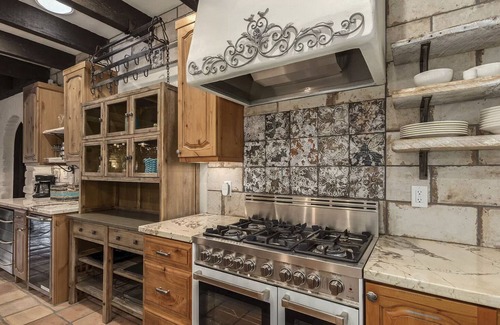 Fountain Hills Casa | Authentic AZ! Outdoor Paradise with Htd Pool, Spa, Outdoor Kitchen.