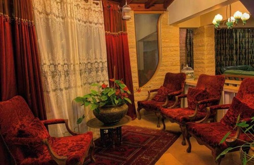 Nazareth Villa | Authentic cave pool villa