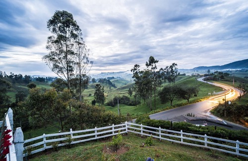 Entrerrios Casa | Authentic Colombian Finca away from the cities - Calm - Peace - Adventure