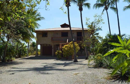 Junquillal Casa | Auténtico Costa Rica 3BR frente a la playa - Casa JolRay