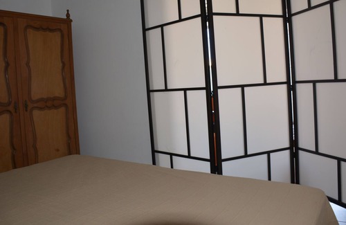 Peniche de Cima Villa | Villa 2 within the historical walls of Peniche . Children for free!