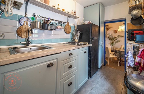 Malaga-Este Chalet De Esquí | Authentic fisher house in Pedregalejo - TakeCareMalaga