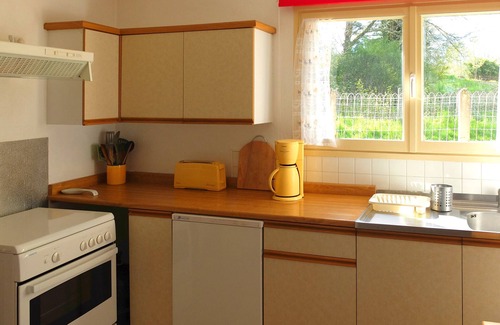Bussiere-Galant Casa | Authentic French Cottage Railway House 100% peaceful