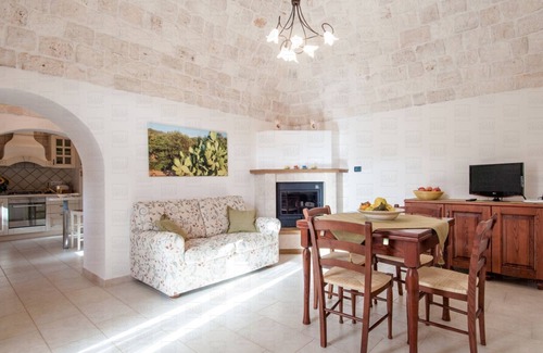 Macchia di Monte Villa | Trulli auténtico con piscina privada