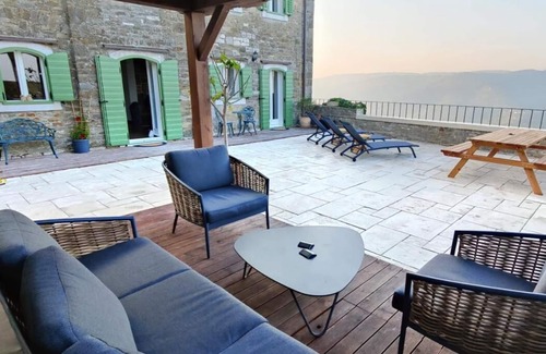 Motovun Villa | Authentic Istrian stone house in heart of Motovun