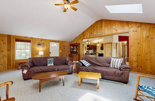 Moultonborough Casa | Authentic lake house near community beach, hikes, and ski resorts