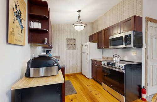 Moultonborough Casa | Authentic lake house near community beach, hikes, and ski resorts