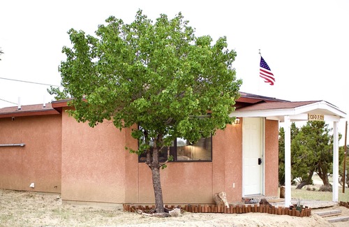 Counselor Casa | Authentic Native American Hogan Experience near Chaco Cultural Historical Park