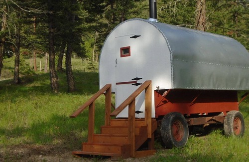 Eureka Alquiler De RV | auténtico vagón pastor que acampa cerca de las áreas silvestres en Kootenai NFS