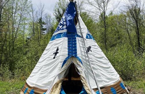 Chatham Otro | Authentic Tipi Set in the Stunning Woodland of the White Mountain National Forest, New Hampshire