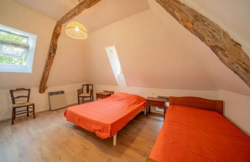 Cenevieres Casa | Authentique maison quercynoise à 4 kms de St Cirq Lapopie