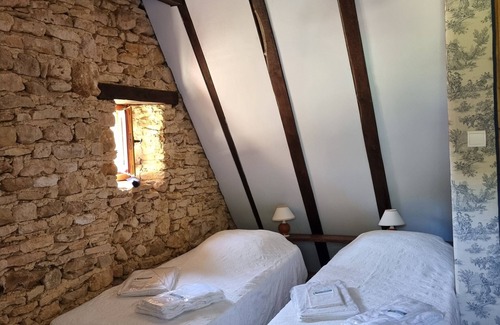 Tamnies Otro | Authentique mas Périgourdin aux Toits de Lauzes