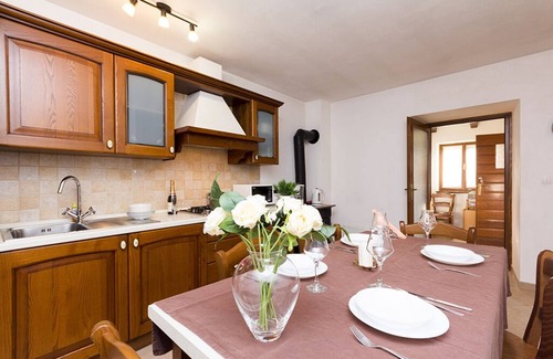 Krmed Casa | Autochthone Villa with Pool in Krmedn