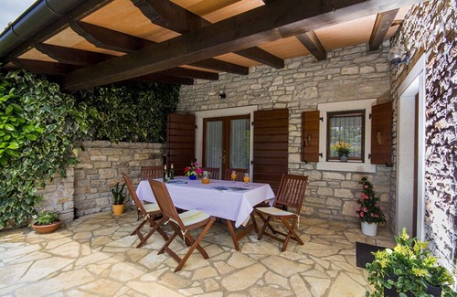 Krmed Casa | Autochthone Villa with Pool in Krmedn