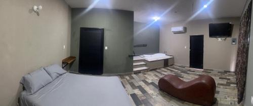 Manlio Fabio Altamirano Hotel | Autohotel el Búho