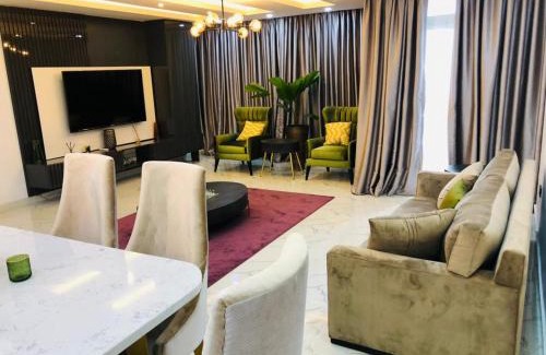 Ofin Apartamento | Autumn Green's 1,2 and 3 beds 1004 Estate