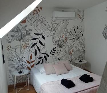 Espinasse Cama Y Desayuno | Auverg'Nature, suite Myrtilles