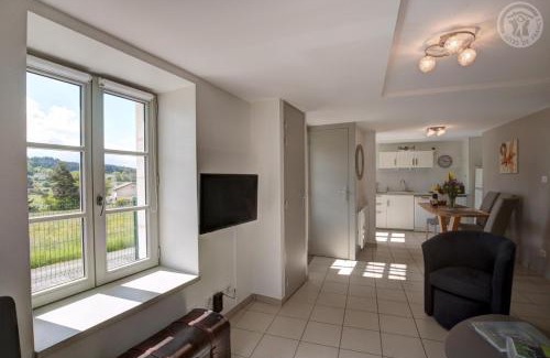 Usson-en-Forez Casa | Aux 3 provinces