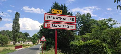 Sainte-Nathalene Cama Y Desayuno | Aux Couleurs d'Esteil