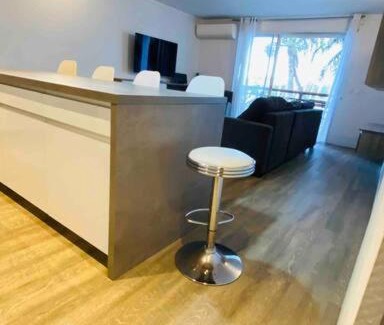 Pointe-a-Pitre Apartamento | Aux vents des rhums au cœur de la Marina du Gosier avec vue imprenable