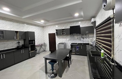 Abuja Apartamento | Auxano Apartment