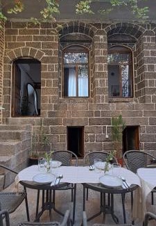 Sur Casa | Ava House