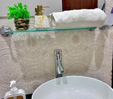 Bahria Town Apartamento | Avacation Lodges, Only Families