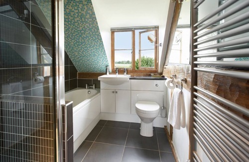 Westhide Cabaña | Pool Head Cottage es una acogedora escapada situada en Herefordshire, con vistas panorámicas.