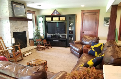 Waupun Casa | Disponible Gorgeous Home-donde termina la vida agitada!