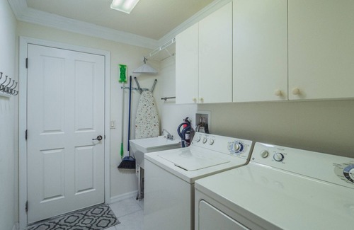Virginia Trace Casa | Available Now! Walking distance to Lake Sumter Town Square!