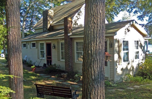 Hillsboro Cabaña | Ahora disponible para el verano de 2019 - Beautiful Waterfront Cottage (4 BR)