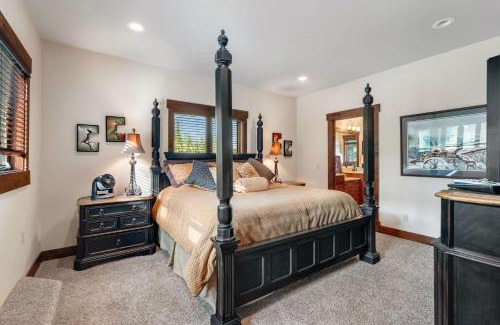 Sandpoint Casa | Avalanche #1