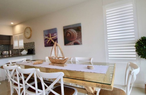 Huskisson Apartamento | Avalon Apartment - ESPECIALES DE INVIERNO !!! 1 habitación (WIFI gratuito, ropa de cama, aire acondicionado, Netflix y garaje)