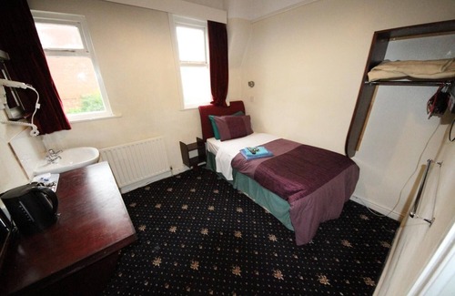 Leeds Casa | Avalon Guest House