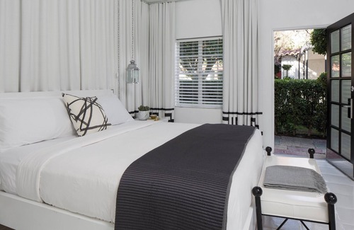 Historic Tennis Club Hotel | Avalon Hotel & Bungalows Palm Springs, a Member of Design Hotels