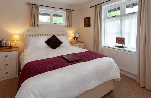 New Forest District Cama Y Desayuno | Avalon House B&B