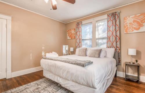 Evergreen Casa | Avalon Nest Downstairs